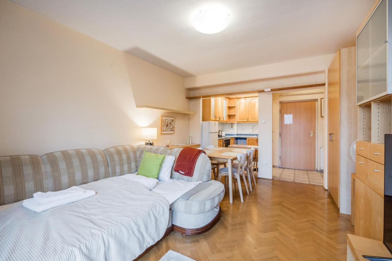Citadel Manor Apartment 布达佩斯 外观 照片