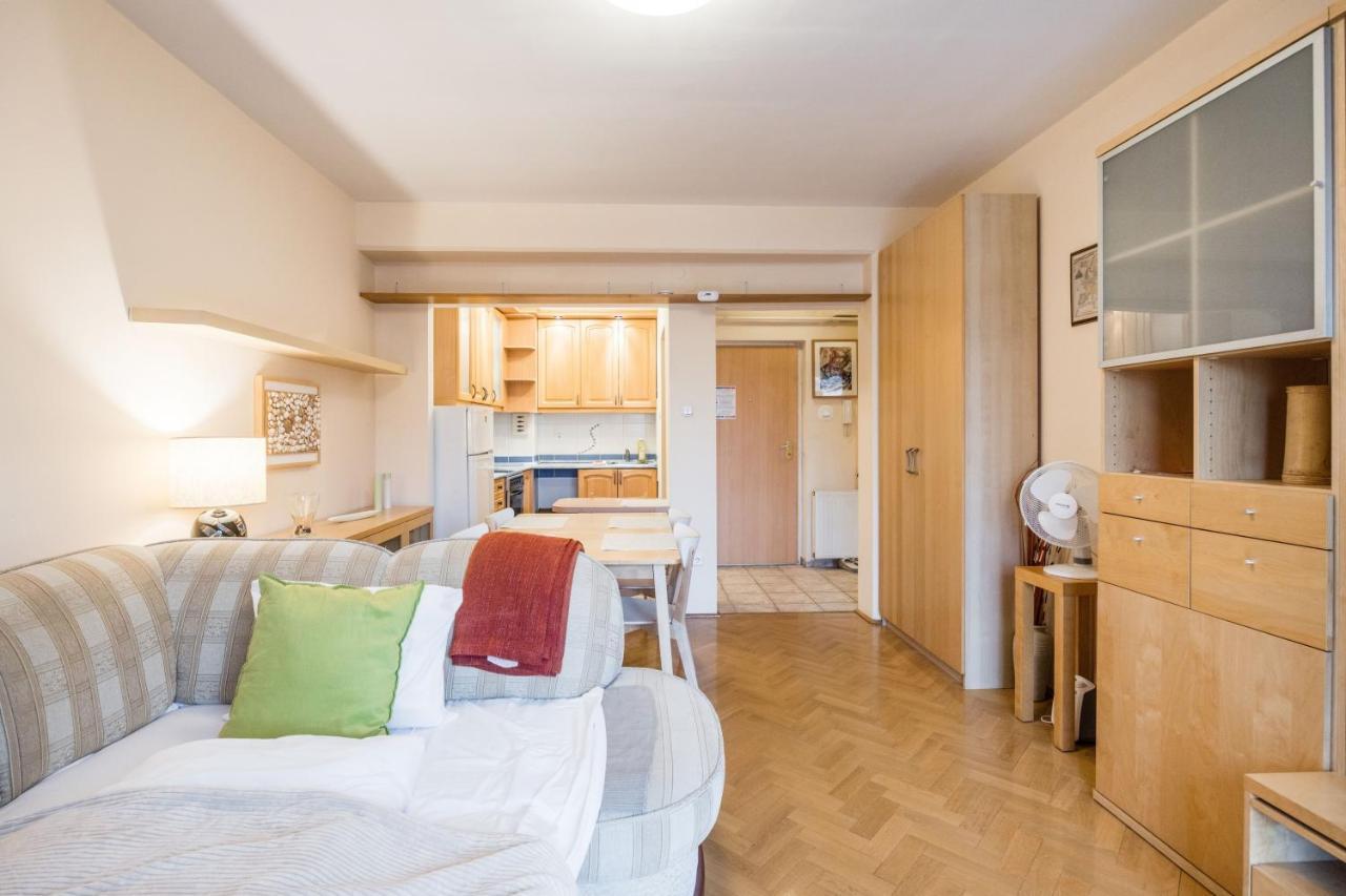 Citadel Manor Apartment 布达佩斯 外观 照片